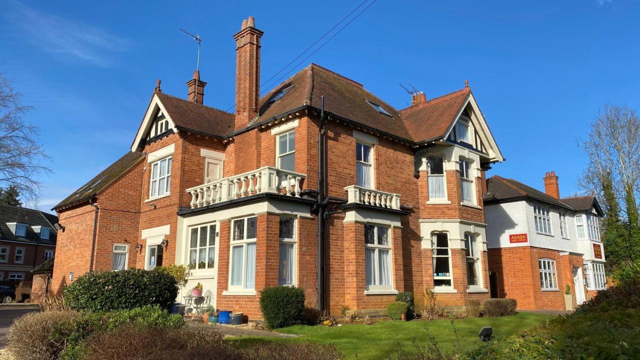 Fairlawns Guest House 밴베리 외부 사진
