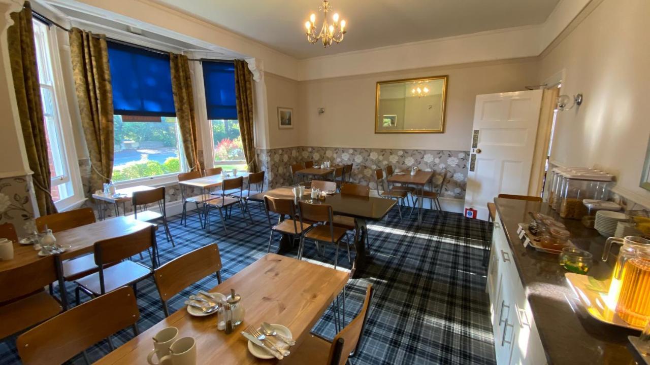 Fairlawns Guest House 밴베리 외부 사진